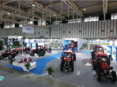 东风农机亮相江苏国际农业机械展览会